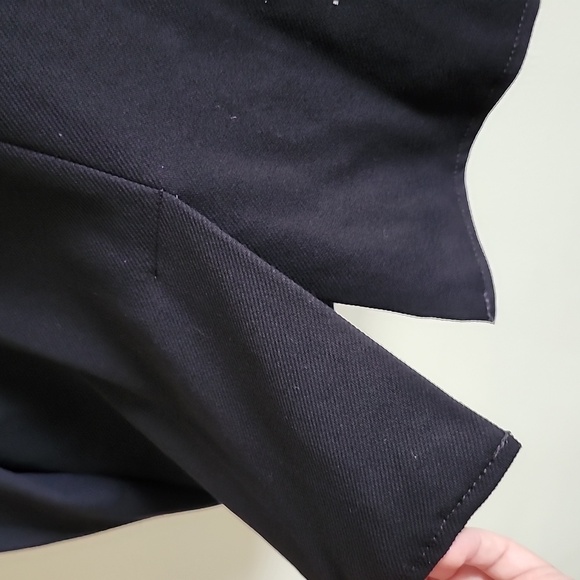 Loft Single Button Sweater Blazer Black Stretch Women's size 4 Gold Hardware - Picture 10 of 11